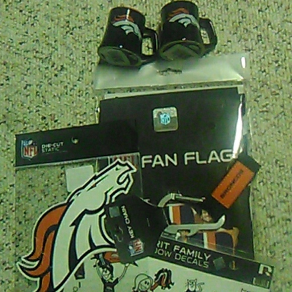 Broncos Lot - Picture 2 of 2